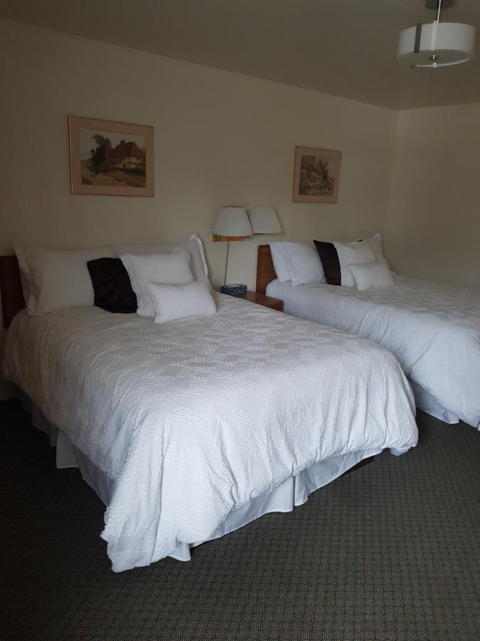 Covered Bridge Inn & Suites Sussex Dış mekan fotoğraf
