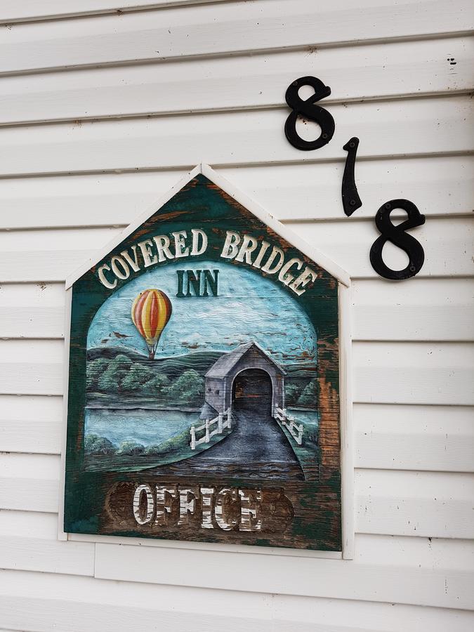 Covered Bridge Inn & Suites Sussex Dış mekan fotoğraf